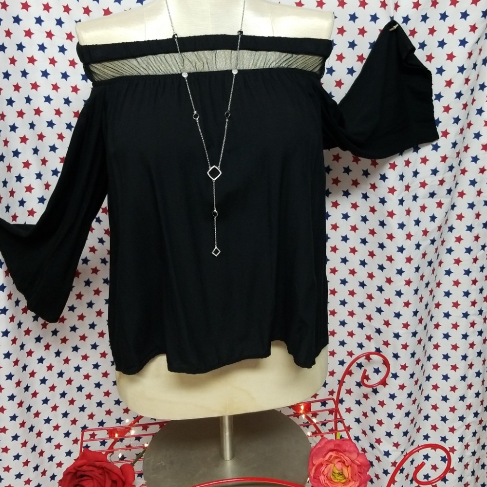 Off the shoulder Rock & Republic Top